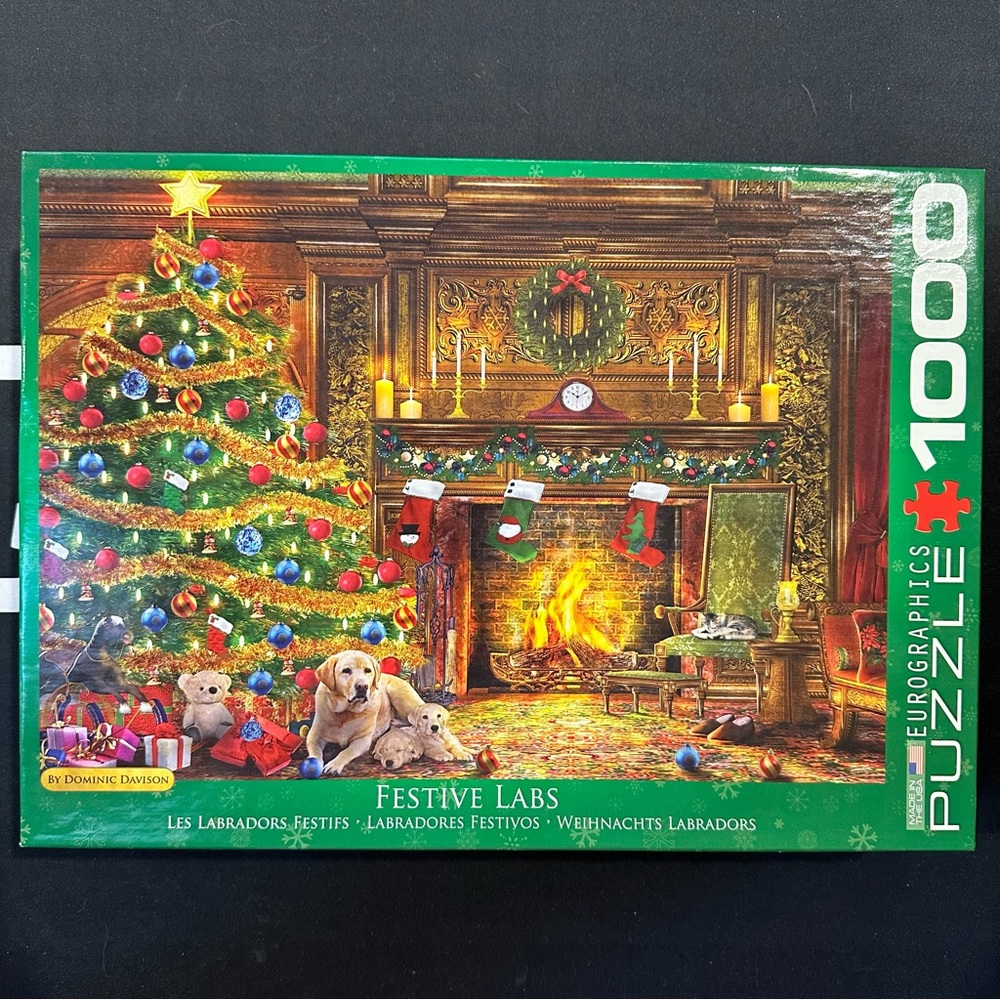 Christmas Puzzle! EUROGRAPHICS 1000pc Golden Lab Holiday puzzle